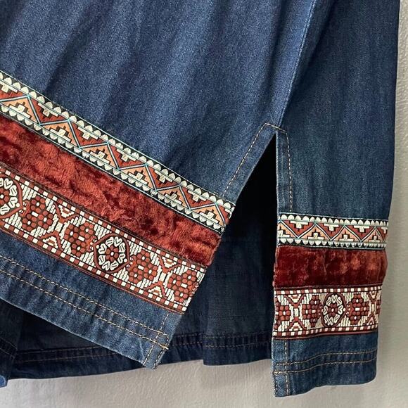 Willow Ridge Womens Size XL Artsy Blue Jean Denim Shirt Velvet Boho Aztec Tunic - Picture 5 of 8